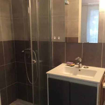 Confortable 33 M2